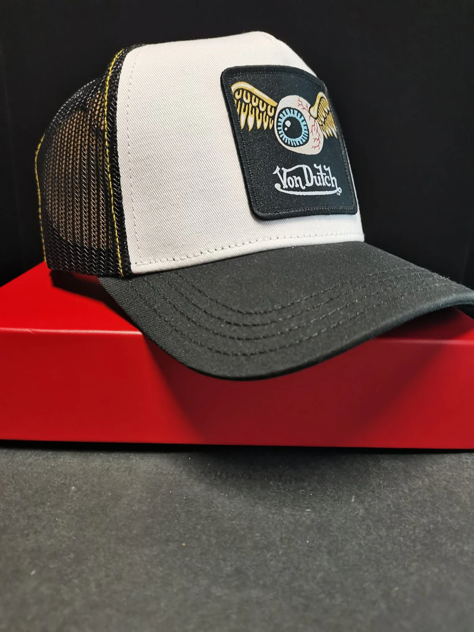 Von Ducht Cap – photo 2